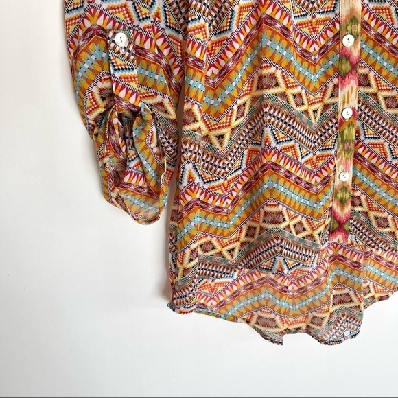 Fig and Flower V Neck Chiffon Geometric Aztec Print M - Picture 7 of 16